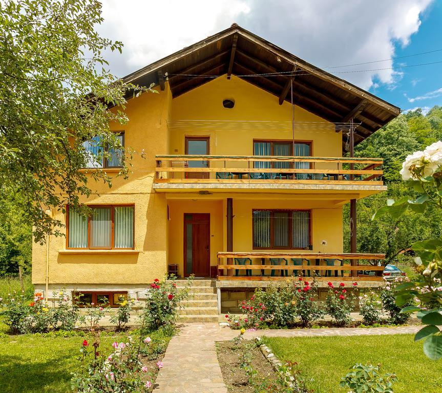Villa รีบาริตซา ภายนอก รูปภาพ